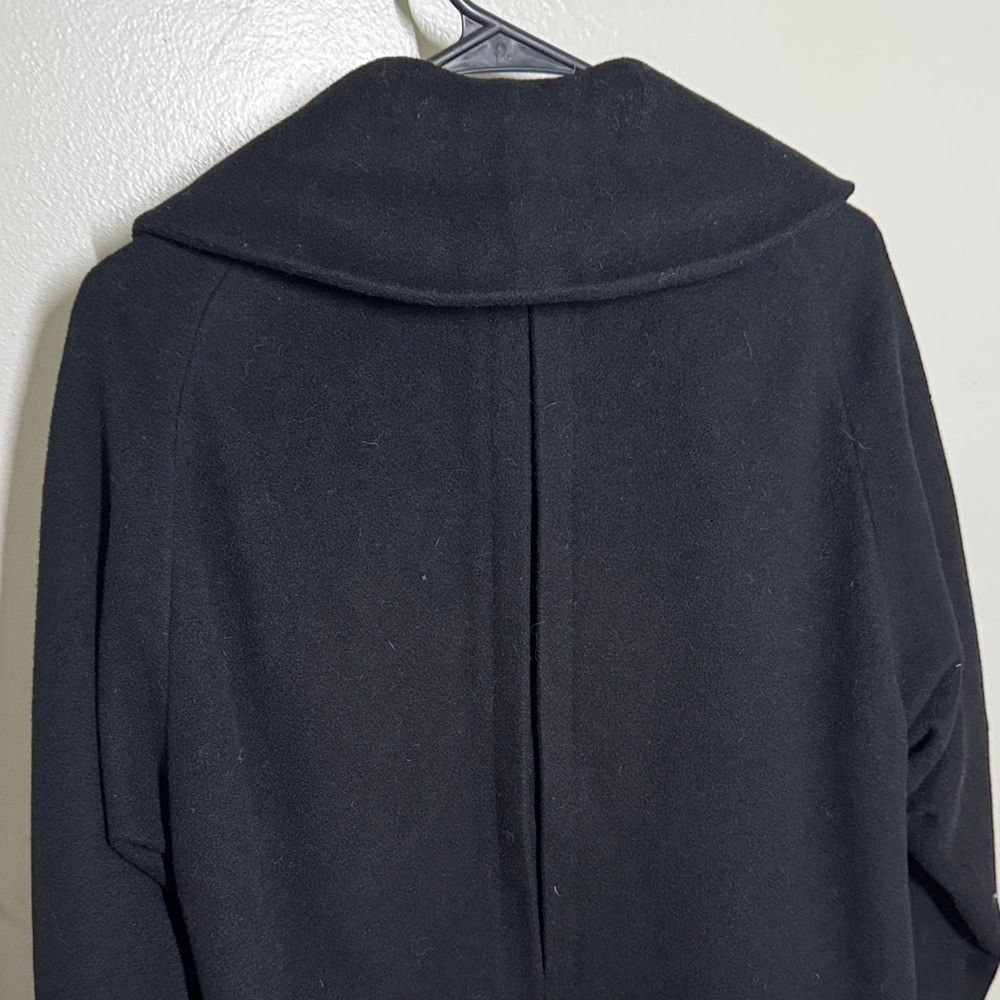 Chic Black Overcoat with Button Accents - Picture 6 of 9
